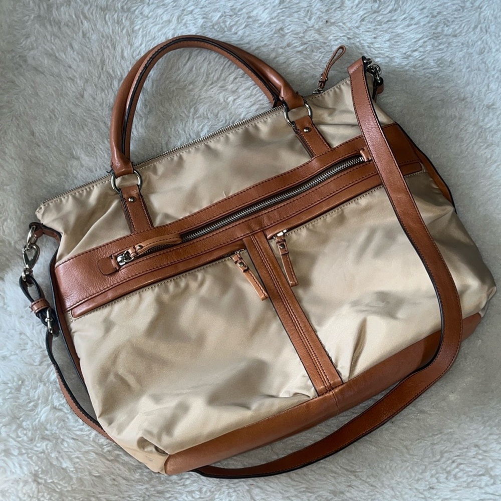 Men's Beige and Tan Travel Tote Bag - Classic Carryall
